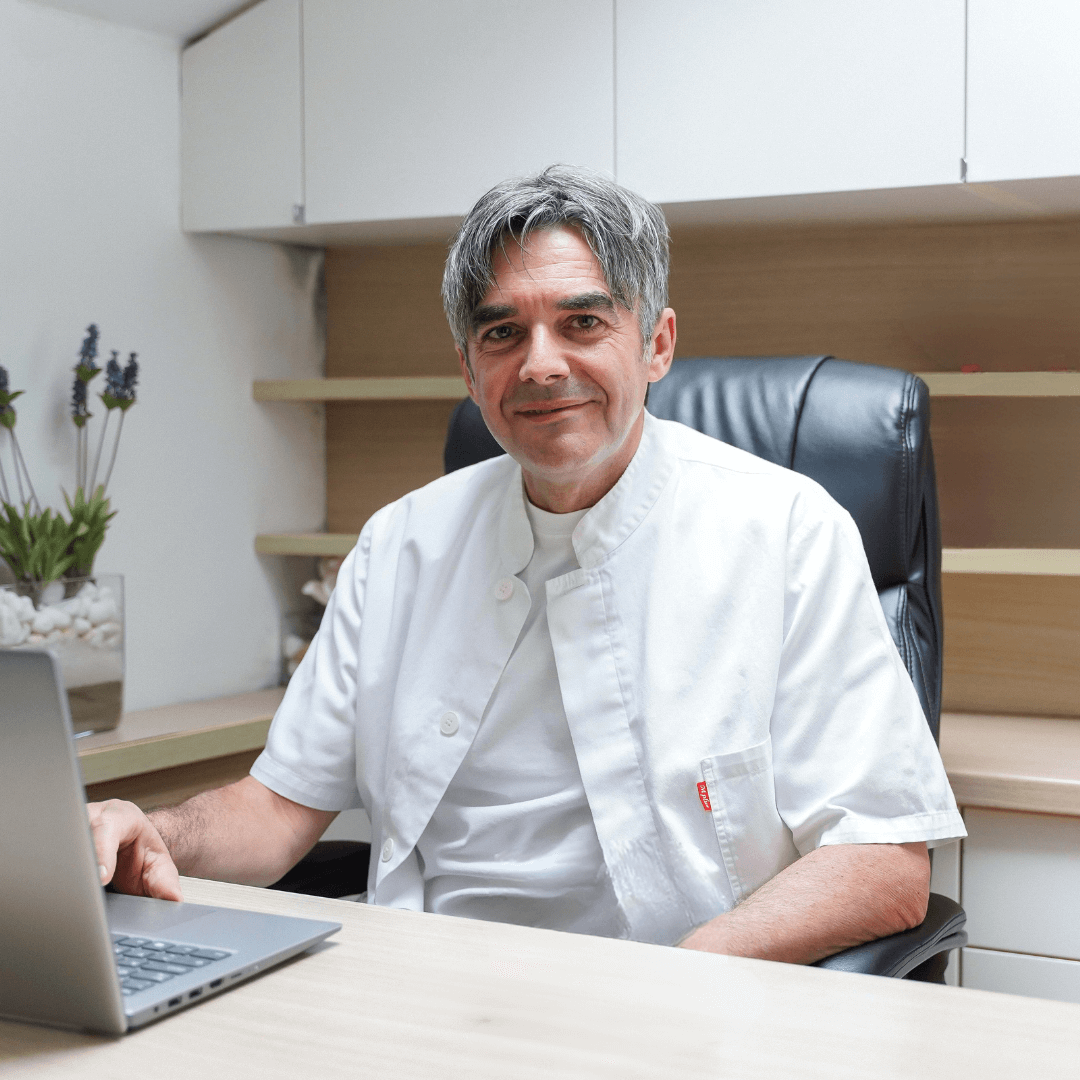 Dr. Vlaho Šapro